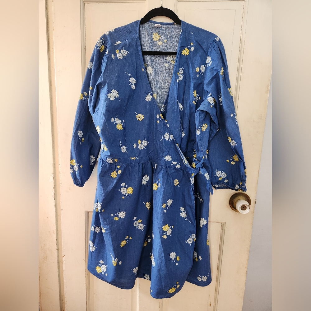 Olf Navy wrap dress
